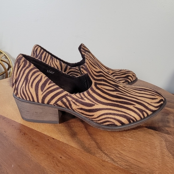 Pierre Dumas May Zebra Animal Print Ankle Boots Loafers Shooties Booties Size 7 - Picture 4 of 12